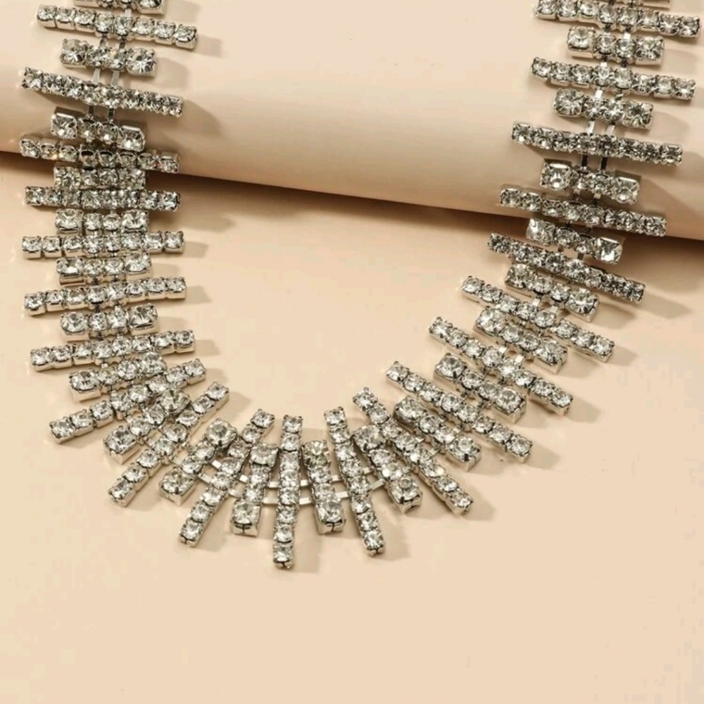 Rhinestone Choker Necklace